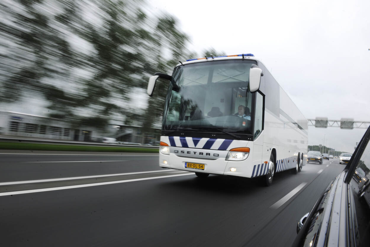 Afbeelding bus op snelweg