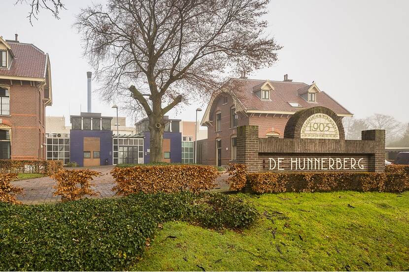 Afbeelding gebouw RJJI De Hunnerberg voorkant